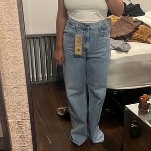 Classic Levi’s Blue Women's Jeans